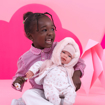 Слика на Бебе Tina со розов комбинезон со капа (плаче, вели мама и папа) 44 cm -  Llorens Dolls