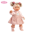 Слика на Кукла Roberta со руса коса и комбинезон со точки, 33 cm (плаче, вели мама и папа)  – Llorens Dolls