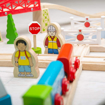 Слика на Дрвен железнички сет „ Во Град и на Село“ 91 елемент – Town & Country Train Set – Bigjigs Toys