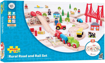 Слика на Дрвен железнички сет „Пат и Железница“ 90 парчиња – Road & Rail Train Set – Bigjigs Toys
