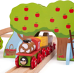 Слика на Дрвен железнички сет „Фарма“ 44 парчиња – Farm Train Set – Bigjigs Toys
