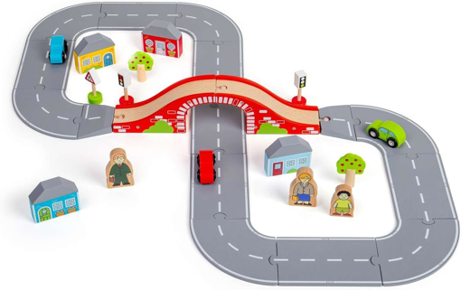 Слика на Дрвен пат „Осумка“ со мост – Figure of Eight Roadway – Bigjigs Rail