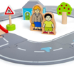 Слика на Дрвен пат „Осумка“ со мост – Figure of Eight Roadway – Bigjigs Rail